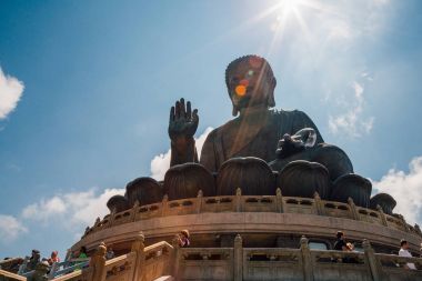20 Mayıs 2017. Hong Kong. Büyük Tian Tan Buda Hong Kong Po Lin manastırda.