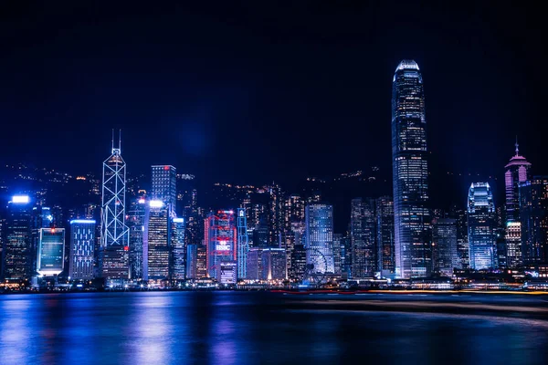 Hong Kong Kína Augusztus 2017 Fények Tengerre Lézersugarak Felhőkarcolók Éjjel — Stock Fotó