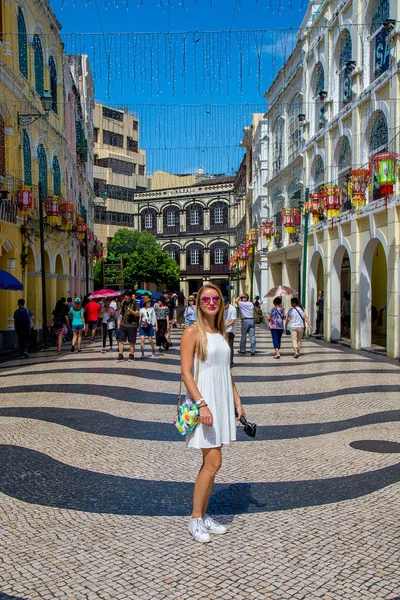 Macao Kina Augusti Flicka Senado Square Stenlagd Torget Del Den — Stockfoto