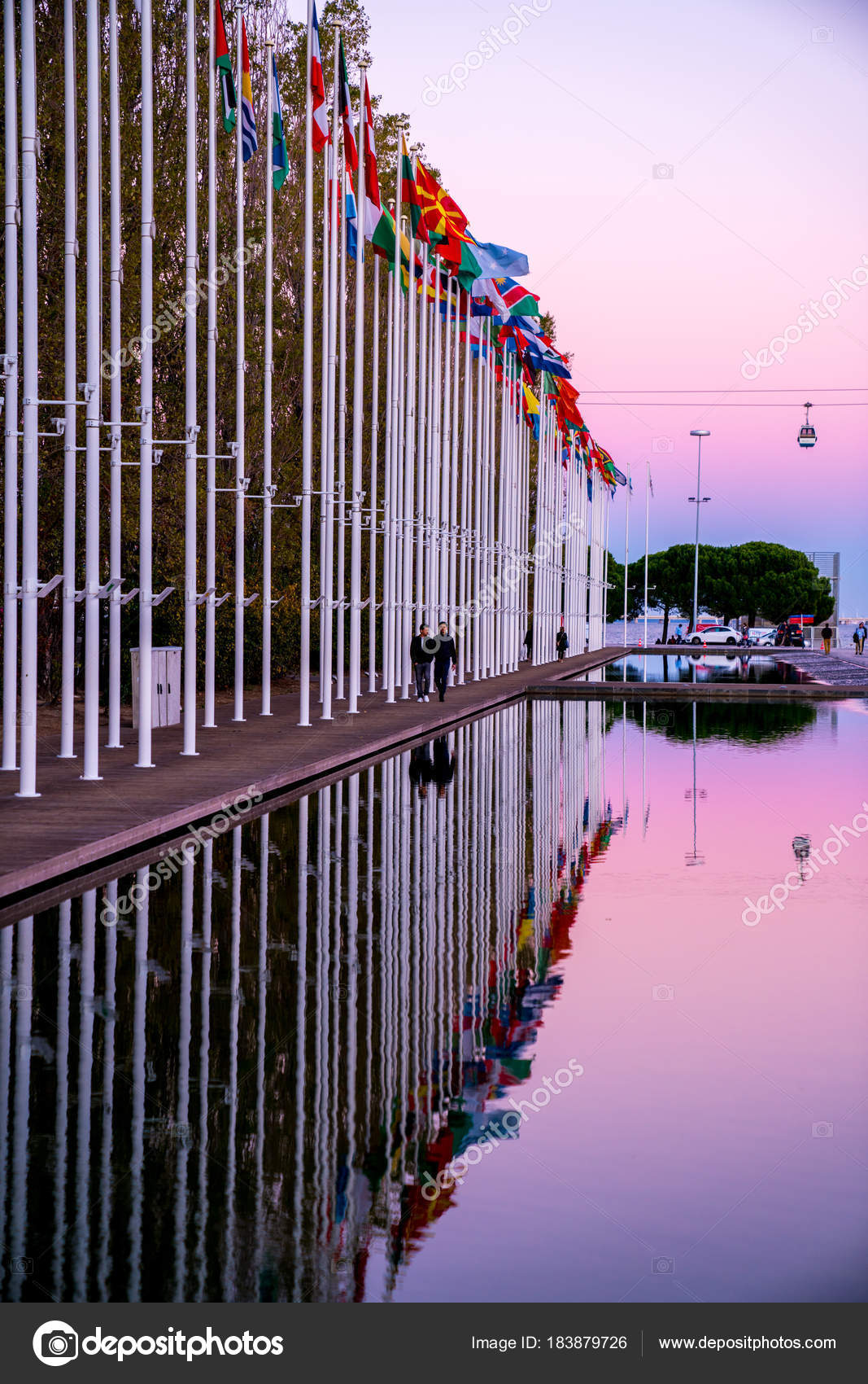Лисбон Португаль Aug Telecabine Lisboa Parque Das Nacoes Парк.