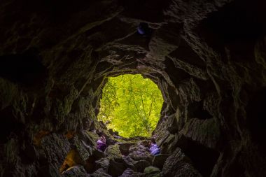 Ünlü Kabul Kuyusu Quinta da Regaleira, Sintra, Portekiz