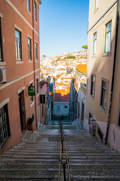 Lisbon Portugal August 2017 Old Town Lisbon Beautiful Old Narrow — Stock Photo, Image