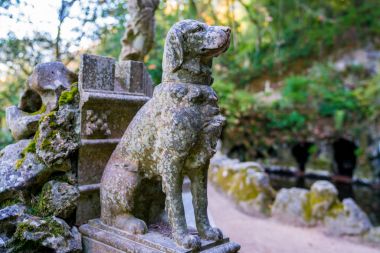 The Regaleira Sintra, Portekiz'de bulunan Palace (Quinta da Regaleira) mimari unsurları