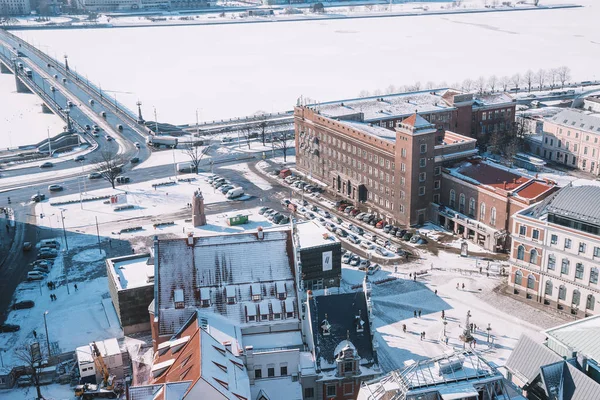 Riga Letonya Şubat 2017 Nehir Milli Kütüphane Dome Katedrali Manzaralı — Stok fotoğraf