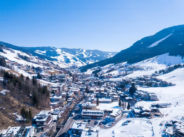 Panorama Sonnenaufgang Blick Auf Das Winterdorf Den Alpen Mit Skipisten — Stockfoto