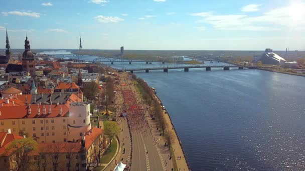 Vue Aérienne Marathon Lattelecom 2017 Riga Lettonie Les Gens Qui — Video