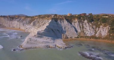 Havadan fotoğraf merdiven sahil Realmonte Porto Empedocle Güney Sicilya İtalya yakın tarihinde İtalyan Scala dei Turchi kayalık uçurum Türkleri, bu popüler turistik hale geldi