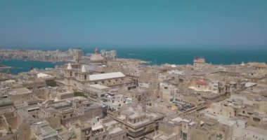 Eski sermaye şehir Valletta Malta'da Katedrali ve tarihi kent ile hava panorama görünümünü. Ada ülke, Avrupa Akdeniz.