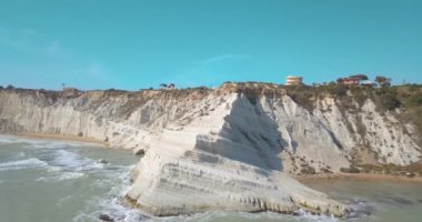 Havadan fotoğraf merdiven sahil Realmonte Porto Empedocle Güney Sicilya İtalya yakın tarihinde İtalyan Scala dei Turchi kayalık uçurum Türkleri, bu popüler turistik hale geldi