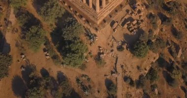 Selinunte, Sicilya, İtalya. Havadan görünümü üzerinde antik Yunan şehrin güney kıyıları, Sicilya, İtalya. Dor mimarisi Hera Tapınağı kalıntıları.