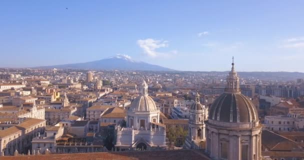 Hermosa Vista Aérea Ciudad Catania Cerca Catedral Principal Volcán Etna — Vídeo de stock