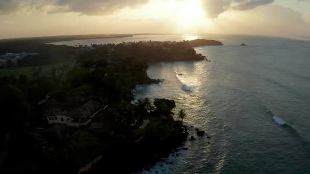 Повітряний Пейзаж Райського Тропічного Острова Пляж Сцена Сходу Сонця Величезними — стокове відео