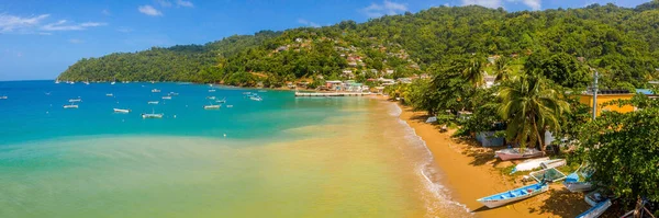 Aerial View Paradise Beach Golden Beach Huge Ocean Waves Free — Stock Photo, Image