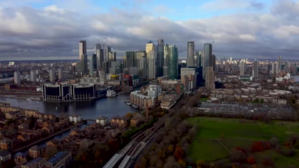 Aerial Panoramic Skyline View Bank Canary Wharf Central London Leading — Stok video