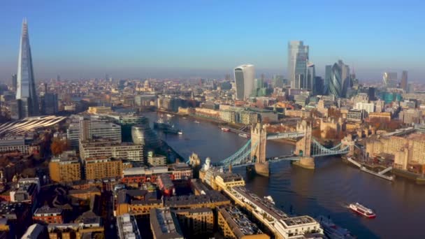 Estabelecendo Vista Aérea Ponte Torre Arranha Céu Fragmento Horizonte Londres — Vídeo de Stock