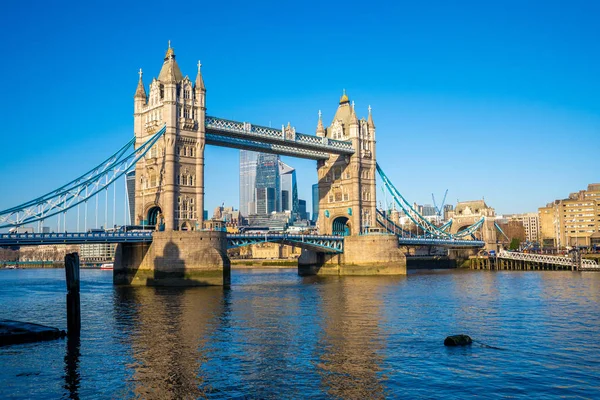 Tower Bridge London Clear Blue Sky City One English Symbols — Stok fotoğraf