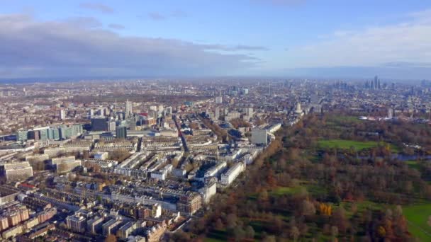 Luftaufnahme Des Londoner Hyde Parks Von Oben Schöne Kameraeinstellung — Stockvideo