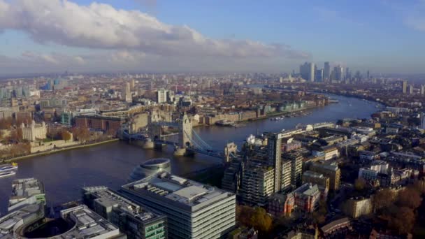 Tower Bridge Londonban Egyesült Királyságban Felvonóhíd Nyitás Egy Angol Klasszikusszimbólum — Stock videók