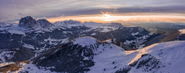 Beautiful Mountain Sunset Italian Alps Dolomite Cliffs Aerial Panoramic View — Stockfoto