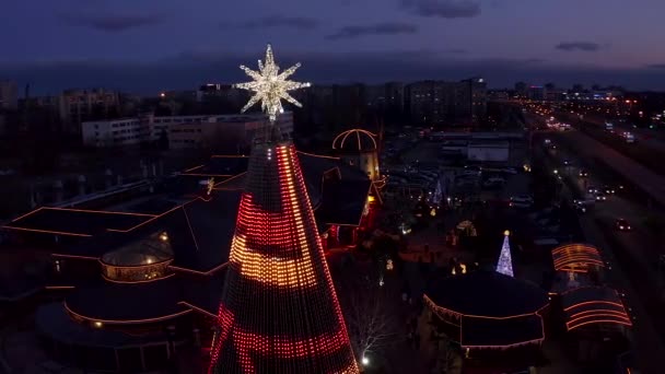 Árvore Natal Mais Bonita Europa Localizada Riga Letónia Nas Instalações — Vídeo de Stock