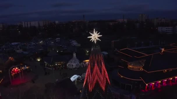 Árbol Navidad Más Hermoso Europa Ubicado Riga Letonia Restaurante Lido — Vídeos de Stock