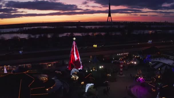 Europas Vackraste Julgran Ligger Riga Lettland Vid Restaurangen Lido Vacker — Stockvideo