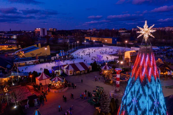 Der Größte Und Schönste Weihnachtsbaum Europas Befindet Sich Riga Lettland — Stockfoto