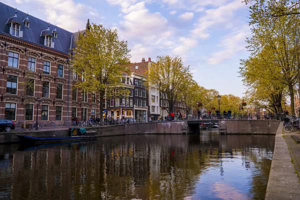 Amsterdam City Skyline Sunset Canal Waterfront Άμστερνταμ Ολλανδία Όμορφο Φθινόπωρο — Φωτογραφία Αρχείου