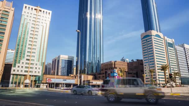 Вид Воздуха Пробки Проносящиеся Ночным Улицам Абу Даби Просмотр Времени — стоковое видео