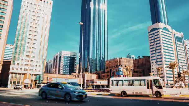 Вид Воздуха Пробки Проносящиеся Ночным Улицам Абу Даби Просмотр Времени — стоковое видео