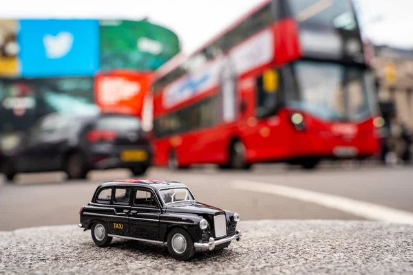 Juli 2019 London Großbritannien Schöner Londoner Verkehr Traditionelles Schwarzes Taxi — Stockfoto