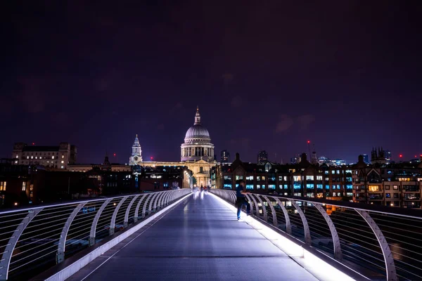 Maja 2019 Londyn Wielka Brytania Londyńskie Korki Nocą Czarna Taksówka — Zdjęcie stockowe