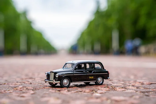 Juli 2019 London Großbritannien Schöner Londoner Verkehr Traditionelles Schwarzes Taxi — Stockfoto