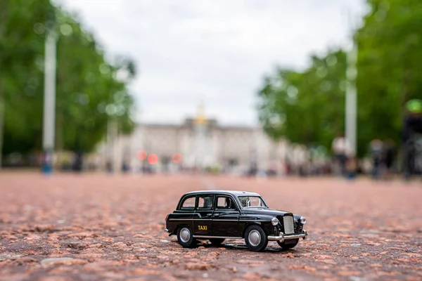 Juli 2019 London Großbritannien Schöner Londoner Verkehr Traditionelles Schwarzes Taxi — Stockfoto