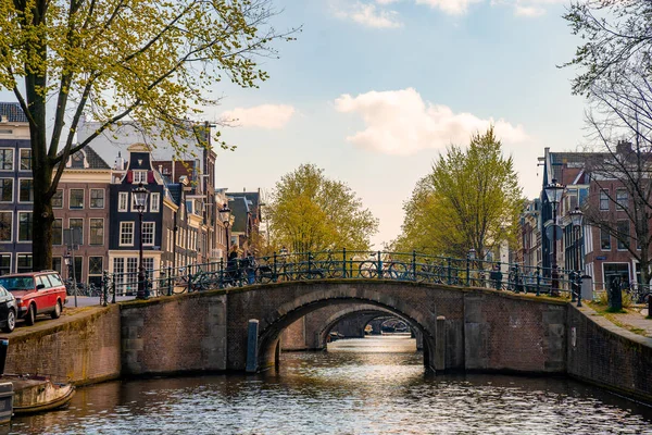 Amsterdam Netherlands May 2019 Amsterdam Canal Amstel Typical Dutch Houses — Stock Photo, Image