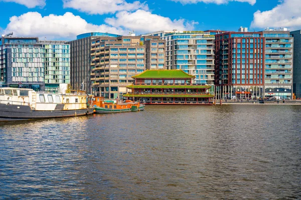 Amesterdão Países Baixos Maio 2019 Canal Singel Com Casas Holandesas — Fotografia de Stock