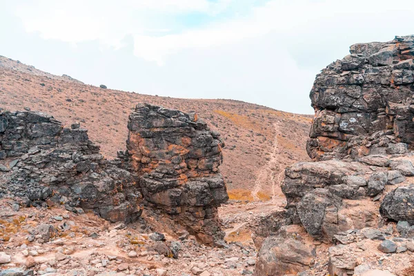 キリマンジャロ山からタンザニアとケニアの美しい風景 キリマンジャロ火山周辺の岩 空の火山地形 — ストック写真