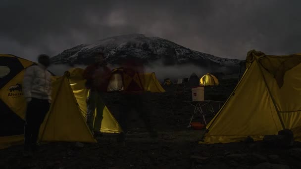 Pitched Tents Camping Base Mount Kilimanjaro Beautiful Timelapse View Clouds — Stock Video