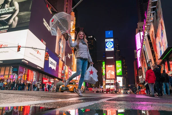 New York Usa Maj 2019 Glad Upphetsad Dam New York — Stockfoto