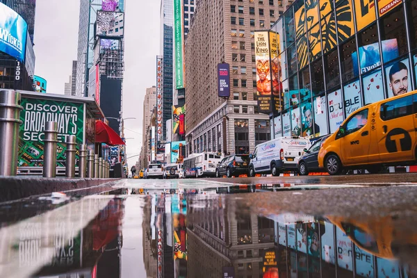 Nueva York City Mayo 2019 Las Multitudes Times Square Tráfico — Foto de Stock