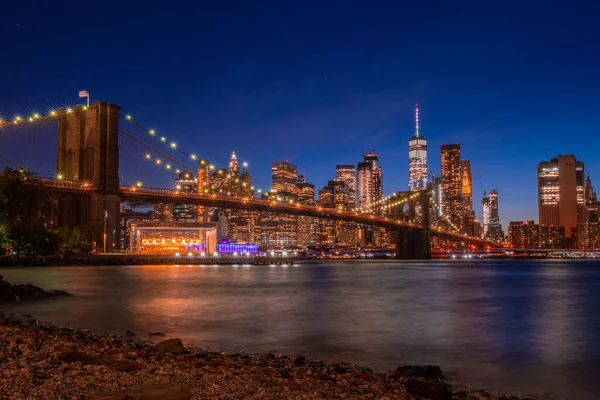 Волшебный Вечерний Вид Бруклинский Мост Бруклинского Парка Видом Нижний Манхэттен — стоковое фото