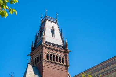 Cambridge 'deki Harvard Üniversitesi Tarihi Binası, Massachusetts, ABD.