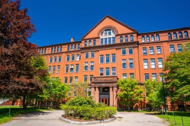 Cambridge 'deki Harvard Üniversitesi Tarihi Binası, Massachusetts, ABD.