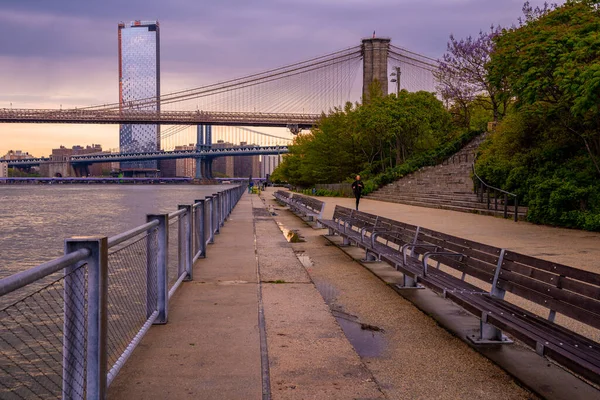 Mágica Vista Atardecer Del Puente Manhattan Desde Parque Brooklyn Con — Foto de Stock