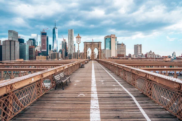 Tomma Brooklyn Bridge Nedstängning New York Grund Pandemin — Stockfoto