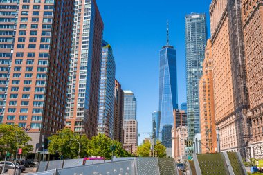 New York, ABD. 20 Mart 2020. New York 'taki Lower Manhattan ve One World Trade Center, ABD. Özgürlük Kulesi 'nin görüntüsü.