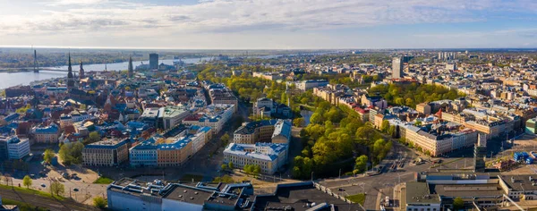 Stadsgezicht Vanuit Lucht Oude Binnenstad Van Riga Met Dome Kathedraal — Stockfoto