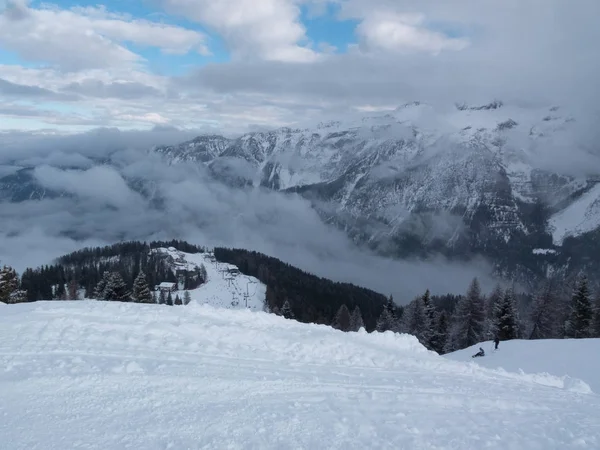 Esquiar Los Alpes Italianos —  Fotos de Stock