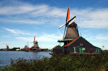 Gökyüzündeki yel değirmeni