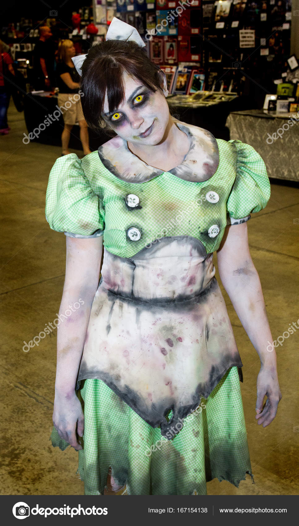 Little Sister Horror Cosplay Stock Editorial Photo C Teamjackson Little Sister Horror Cosplay Stock Editorial Photo C Teamjackson